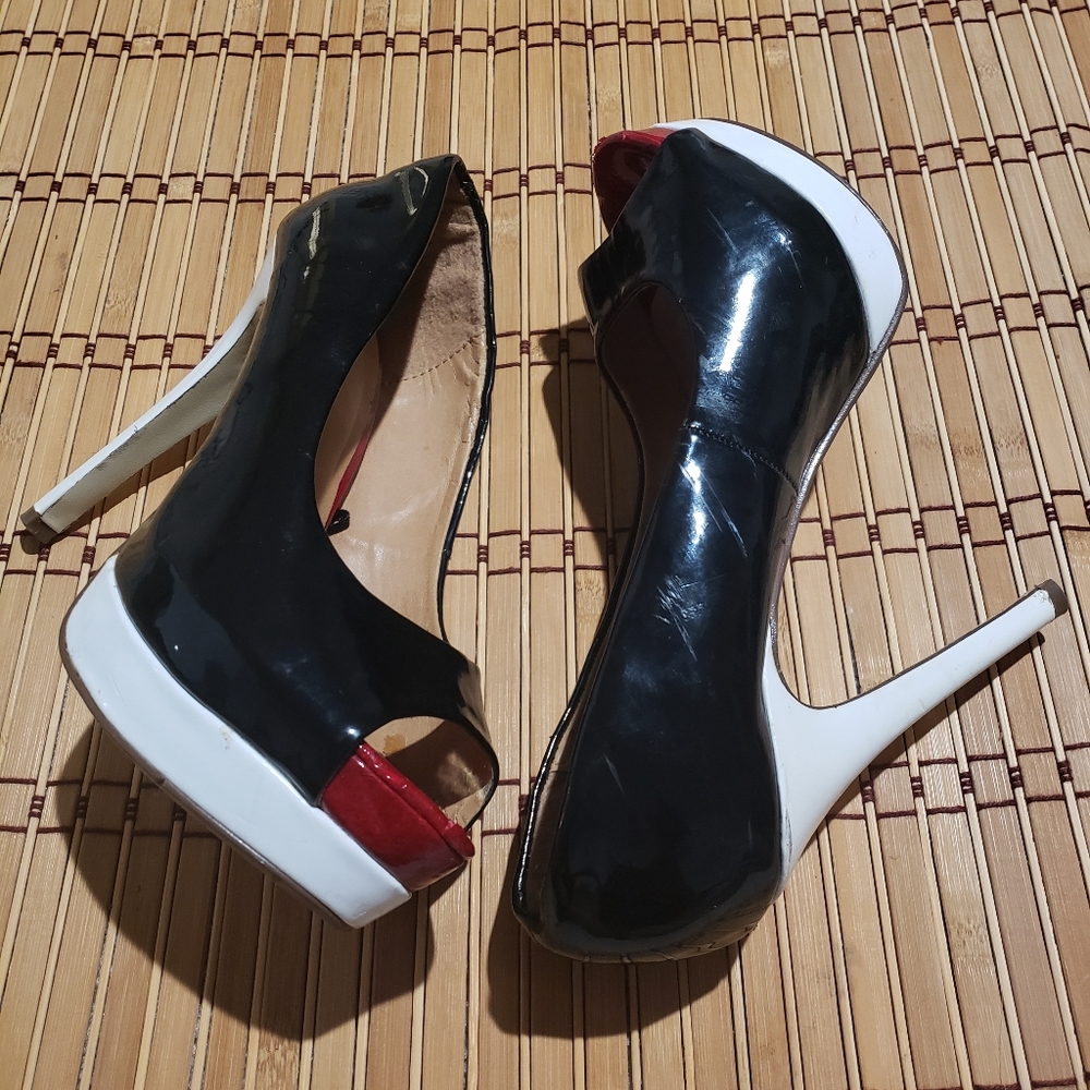 Open toe heels - Picture 3 of 3